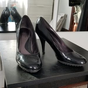 💵 Simply Vera by Vera Wang Black Heels